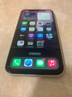 iPhone XR / White 64GB - TOP stav - 2