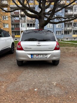 Renault Clio - 2
