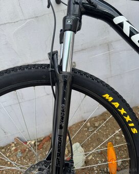 KELLYS SPIDER 50 29" Velkost L model 2021 - 2