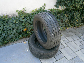 Predám 2x letné pneu Michelin 225/60 R16C 105/103H - 2