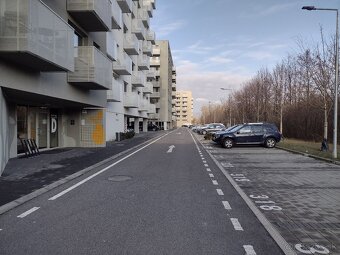 Ovocné sady parkovacie státie na predaj - 2
