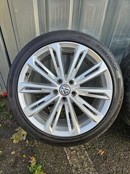 Letní alu kola Verona 19" VW Passat 235/40 R19 - 2