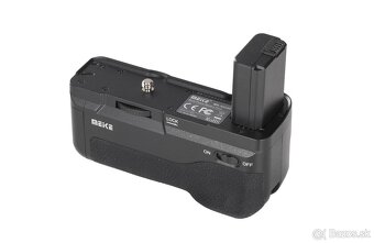 Predam vymenim MEIKE bateriový grip MK-A6300 inzerat platny - 2