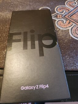 Samsung Z flip 4 128gb - 2