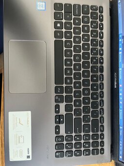 Asus VivoBook 15 - 2
