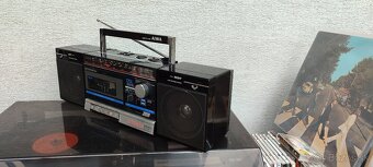 Radiomagnetofon AIWA - 2