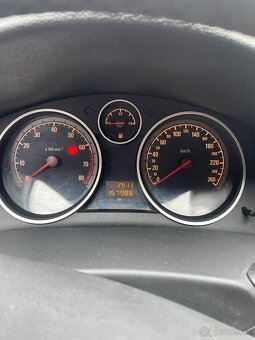 Opel astra H - 2