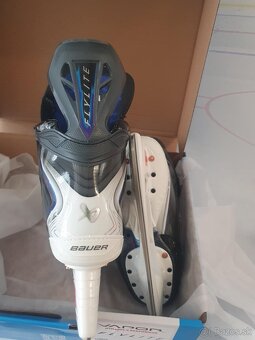 Novinka profi korčule BAUER VAPOR FLYLITE - 2