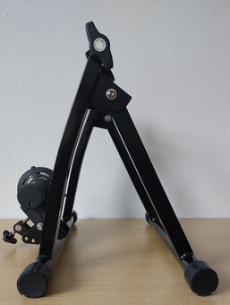 Cyklistický trenažér M-Wawe - 2