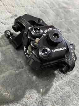 Komponenty KLS a Shimano - 2