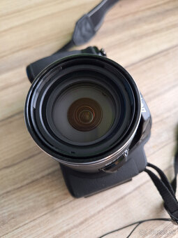 Nikon Coolpix D520 - 2
