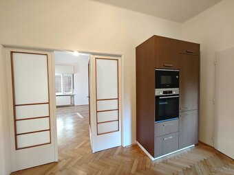 4 izbový priestor na prenájom, KE centrum - 2