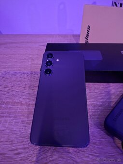Samsung Galaxy s24 128GB/8GB - 2
