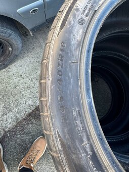 pneumatiky 245/40 R18 - 2