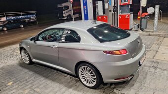 Alfa romeo GT 1.9 JTDm 130kw - 2