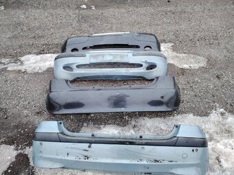 Zadne Nárazníky na uvedené auta : - 2