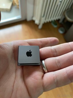 iPod Shuffle 2GB - 2