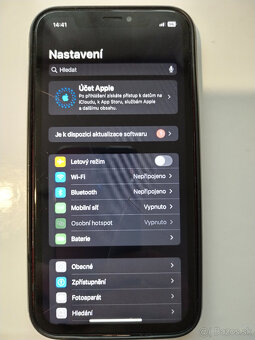 Apple iPhone XR 64GB - 2