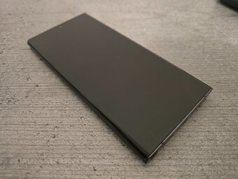 Samsung Galaxy s 22 ultra - 2