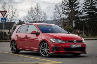Volkswagen Golf GTI Performance 2.0 TSI 180kW - 2
