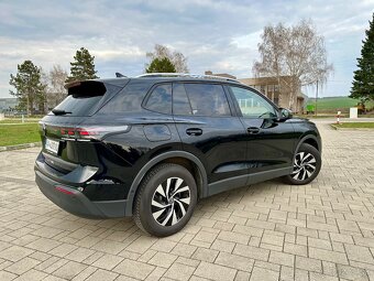 VW Tiguan Life 2.0 TDI DSG - 2