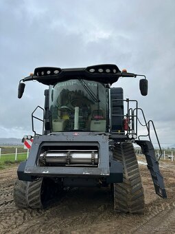 Kombajn Massey Ferguson Ideal 8.T - 2