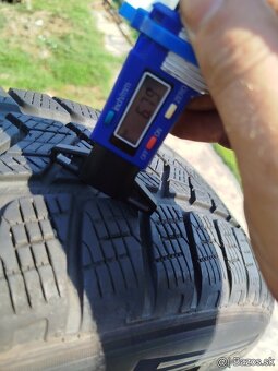 215/65 r17 zimné pneumatiky,Pirelli - 2