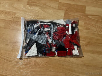 Lego Creator - Burácajúci tryskáč - 2