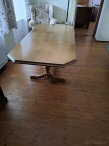 Rozťahovací stôl z jaseňového dreva - 2