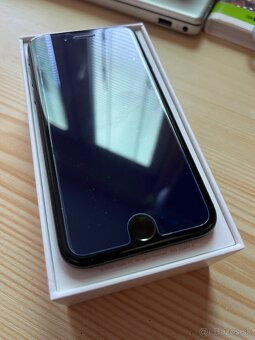 iPhone SE 2020 64gb - 2