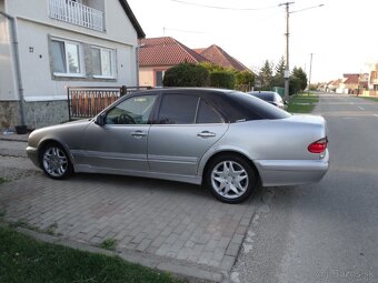 Mercedes W210 / 220CDI 105KW - 2