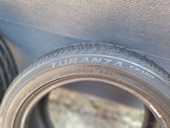 215/45R16 - 2