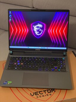 MSI Vector 16HX (i9, RTX 4080) - 2