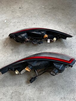 Porsche 911 997 04-09 zadné originál svetlá - 2