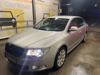 Škoda superb 2.0 TDI DSG 103KW - 2