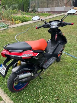 Aprilia sr50 - 2
