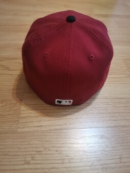 New era šiltovka - 2