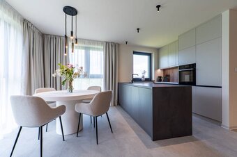 Luxusný 4 izb. byt na PRENÁJOM,Košice - Sever, ul. Ďumbiersk - 2