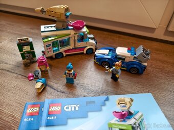 Lego 60314 Polícia naháňačka s icecreaming auto - 2