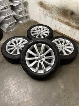 Zimná sada VW Helsinky 5x112 R17 , 215/55/17 Passat Superb - 2