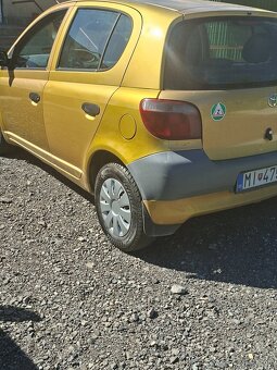 Toyota yaris 1.0 vvti - 2
