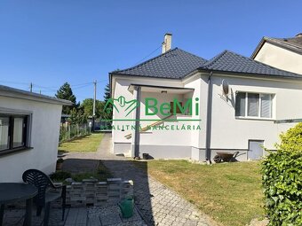 Na predaj priestranný rodinný dom, Banka – Piešťany - 2