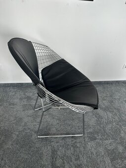 Dizajnové kreslo - 2
