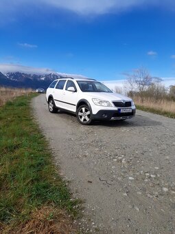 Škoda octavia scout rok 2013 1.8tsi 4x4 - 2