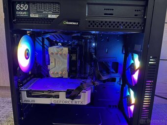 Herné PCčko Ryzen 7 5800/ RTX 4060 / 32GB/ 1TB NvMe - 2