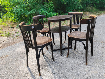 Kaviarenský stolík J. Hoffmann a 4x stolička Thonet - 2