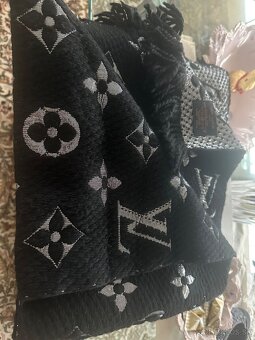 Louis Vuitton šál nový - 2
