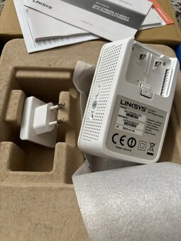 Linksys RE7000 wifi extender - 2