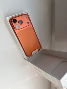Predaj/výmena iPhone 17 Pro Cosmic Orange 256GB - 2