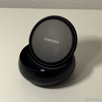 Samsung DEX Station - 2